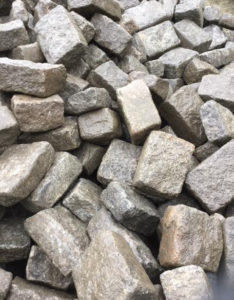 Rockport Granite Jumbo Cobblestones